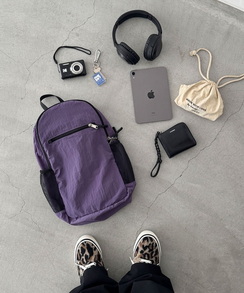 CANAL JEAN(キャナルジーン)の「El mar リップストップナイロンリュック(バックパック/リュック・レディース・グレー/パープル・ONE SIZE)」の3枚目の写真