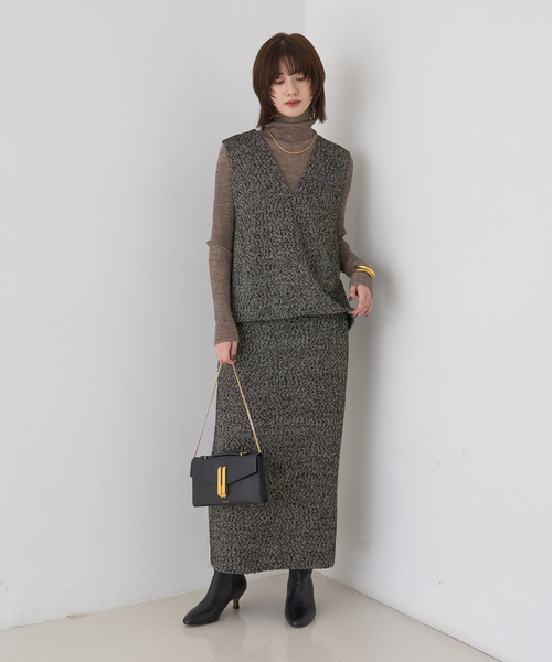 Rouge vif（ルージュヴィフ）の「【セットアップ対応】ポリウーリングカルセタイトスカート（スカート・レディース・ブラック/ブラック系その他・38/36）」の4枚目の写真