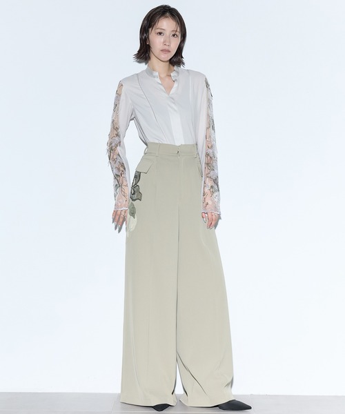 MURRAL(ミューラル)の「【MURRAL/ミューラル】Patchwork embroidered slacks/パッチワークエンブロイダードスラックス(スラックス・レディース・カーキ/ベージュ・2/1)」の6枚目の写真