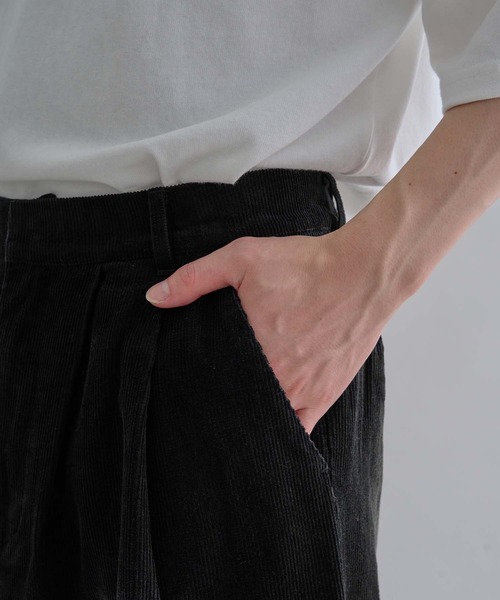 epnok（エプノック）の「コーデュロイワイドスラックス（スラックス・メンズ・ネイビー/チャコールグレー/ブラック・SMALL/MEDIUM/LARGE）」の11枚目の写真