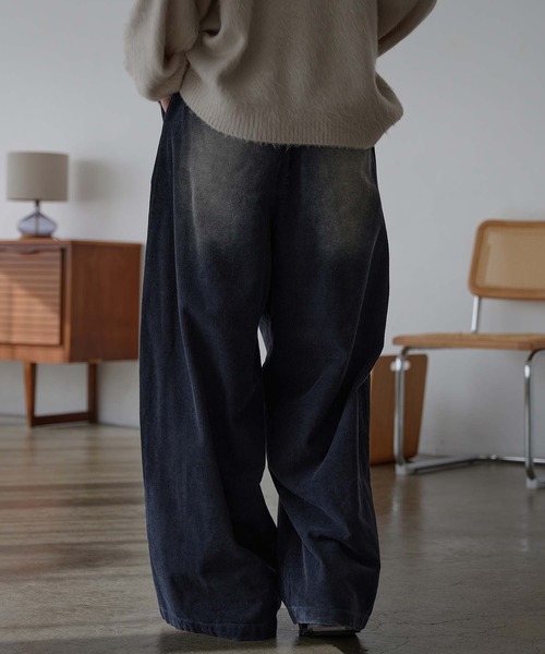 epnok（エプノック）の「コーデュロイワイドスラックス（スラックス・メンズ・ネイビー/チャコールグレー/ブラック・SMALL/MEDIUM/LARGE）」の17枚目の写真