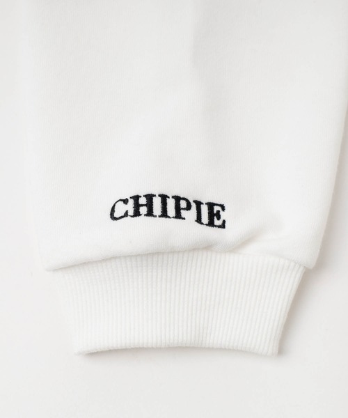 URBAN CHERRY(アーバンチェリー)の「【CHIPIE/シピ】レースリボン刺繍カットショルダートレーナー(スウェット・キッズ・ブラック/ホワイト/グレー・150cm/140cm/110cm/130cm/120cm)」の6枚目の写真