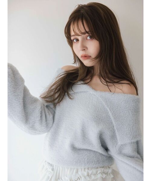 dazzlin（ダズリン）の「2WAYミニシャギーオフショルニット（ニット/セーター・レディース・ピンク/オフホワイト/グレー/チャコールグレー・FREE）」の3枚目の写真