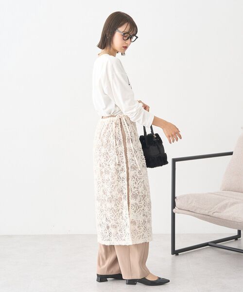 earth music&ecology（アースミュージックアンドエコロジー）の「モールレースラップスカート（スカート・レディース・アイボリー/ブラック・FREE）」の8枚目の写真