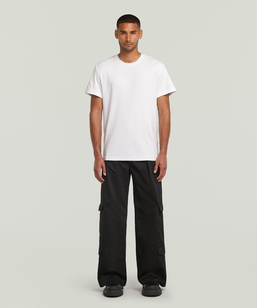 G-STAR（ジースター）の「R-5N 3D PLEATED CARGO/立体裁断ワイドルーズプリーツデザインカーゴパンツ（カーゴパンツ・メンズ・ダークブラック・29/30/30/30/28/30/33/30/34/30/31/30/32/30/36/30）」の3枚目の写真