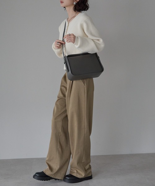 POUTOJOURU（ポートジュール）の「【ポートジュール】かぶせホーボーバッグ　ワンショルダー　軽量（ショルダーバッグ・レディース・ブラック/ブラウン/グレー・FREE）」の18枚目の写真