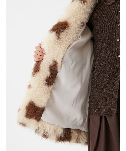 Mila Owen(ミラオーウェン)の「マルチマテリアルノーカラーファーコート(ノーカラーコート・レディース・ブラウン/ベージュ/マルチ・F)」の12枚目の写真