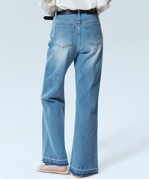 NICK&NICOLE(ニックアンドニコール)の「90S WIDE DENIM PANTS_LIGHT BLUE(デニムパンツ・レディース・その他・SMALL/MEDIUM/LARGE)」の3枚目の写真