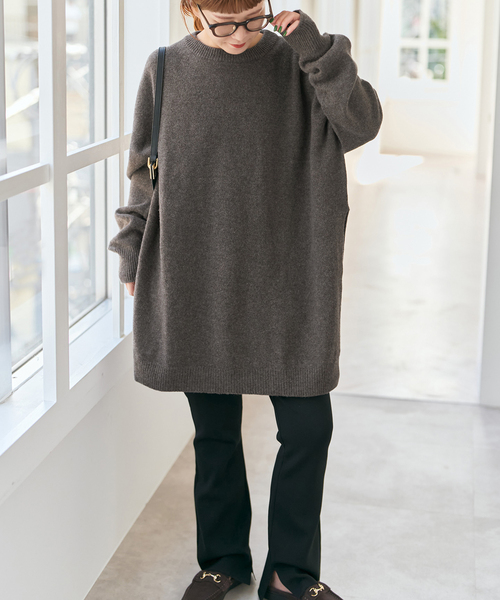Spick & Span(スピックアンドスパン)の「2WAYロングスリットチュニックプルオーバー(ニット/セーター・レディース・ブラック/ブラウン系その他・FREE)」の2枚目の写真