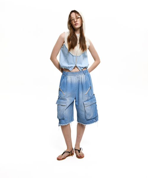 RSSC(アールエスエスシー)の「KNIT & DENIM HOOD ZIPUP VEST - IVORY/LIGHT DENIM(ベスト・レディース・その他・2/1)」の12枚目の写真