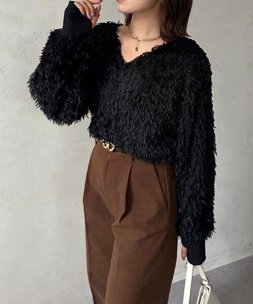 Thevon（ゼボン）の「フェザーVネックプルオーバー（ニット/セーター・レディース・アイボリー/ブラック/グレー・FREE）」の18枚目の写真