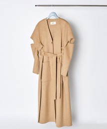 RUMCHE（ラムシェ）の「Cutout Shoulder River Coat / カットアウトショルダーリバーコート（その他アウター）」
