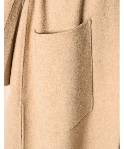 RUMCHE(ラムシェ)の「Cutout Shoulder River Coat / カットアウトショルダーリバーコート(その他アウター・レディース・ブラック/ベージュ・FREE)」の16枚目の写真