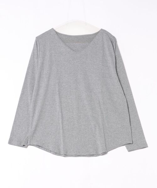 MARAI(マーライ)の「Vネックフライスカットソー 長袖(Tシャツ/カットソー・レディース・ネイビー/グレイッシュベージュ/ピンク/杢グレー/カーキ/チャコールグレー/ホワイト/ブラック/ライトグレー・4L/3L/LL/L/M)」の5枚目の写真