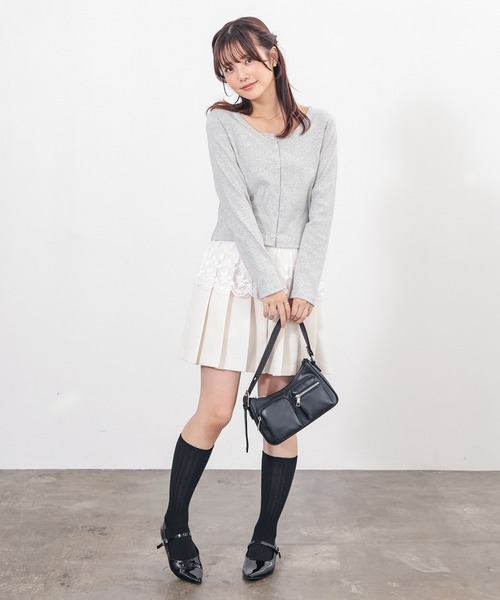 Honeys（ハニーズ）の「裾レースキャミ付カーデ（カーディガン/ボレロ・レディース・ホワイト系その他/杢グレー/ネイビー系/アイボリー系・S/M/L）」の5枚目の写真