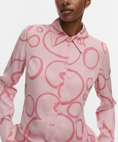 marimekko(マリメッコ)の「【一部店舗・オンラインストア限定】Vivahde Keidas / Shirt(シャツ/ブラウス・レディース・ライトピンク・38/34/36)」の3枚目の写真