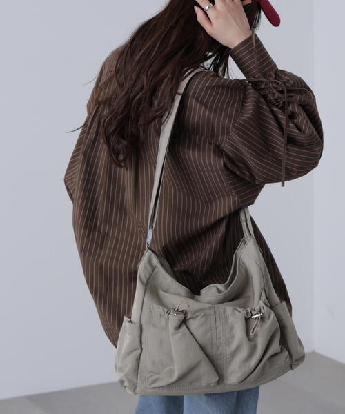 FREE'S MART(フリーズマート)の「◆ドロストタックバッグ(ショルダーバッグ・レディース・ブラック/カーキ/ベージュ・フリ-)」の5枚目の写真