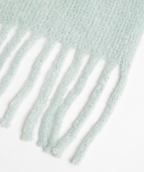 PUNYUS（プニュズ）の「ボリュームフリンジストール（ストール/ショール・レディース・ブラック/グリーン系その他/ブルー系その他・FREE）」の4枚目の写真