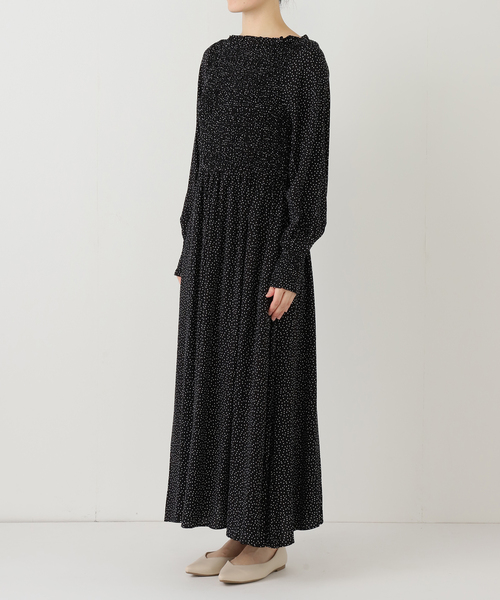 SLOBE IENA（スローブイエナ）の「《追加2》ドットシャーリングワンピース（ワンピース・レディース・ブラック・36/38）」の6枚目の写真