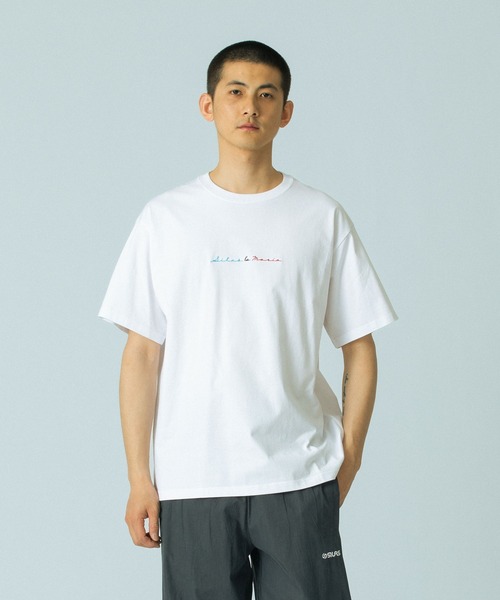 SILAS(サイラス)の「EMBROIDERY SILAS AND MARIA S/S TEE(Tシャツ/カットソー・メンズ・ホワイト/アッシュ/ブラック/ネイビー・XL/L/M)」の1枚目の写真