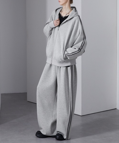 Loose/ルース（ルース）の「ヘビーウェイト ダンボールフルジップラインパーカー（パーカー・メンズ・ブラック系/グレー系/ネイビー系・S/M/L）」の5枚目の写真