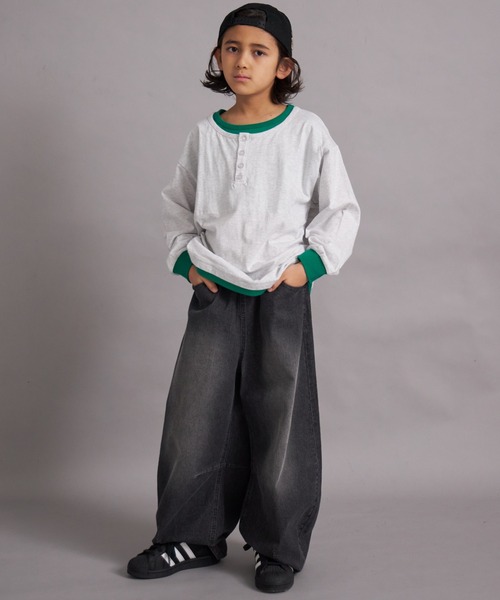 PAIRMANON STREET（ペアマノンストリート）の「【綿100%】レイヤード風ヘンリーネックロンT【PAIRMANON STREET】（Tシャツ/カットソー・キッズ・グリーン/イエロー/ブラック/オフホワイト・100/110/120/130/140/150/160/90）」の14枚目の写真