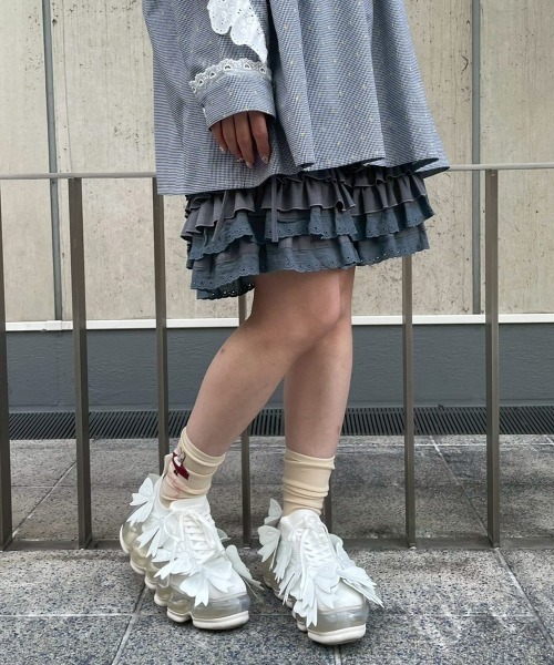 Candy Stripper（キャンディストリッパー）の「SHORT FRILL パンツ（その他パンツ・レディース・ブラック/グレー・FREE）」の13枚目の写真