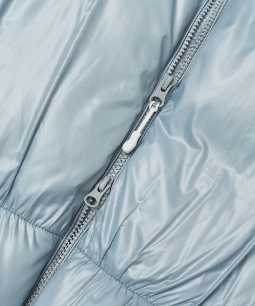 BROWNBREATH（ブラウンブレス）の「W SHIRRING CROP DOWN JACKET - SKY BLUE（ダウンジャケット/コート・レディース・その他・S/M）」の5枚目の写真