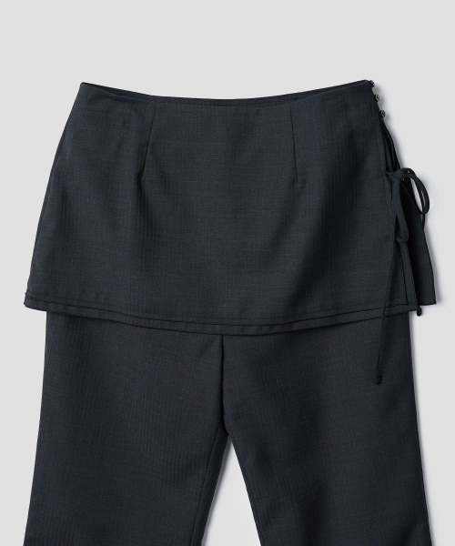 TTUDEMENT（トュードメント）の「SLIM-FIT LAYERED SKIRT PANTS_CHARCOAL（その他パンツ・レディース・その他・S/M）」の9枚目の写真