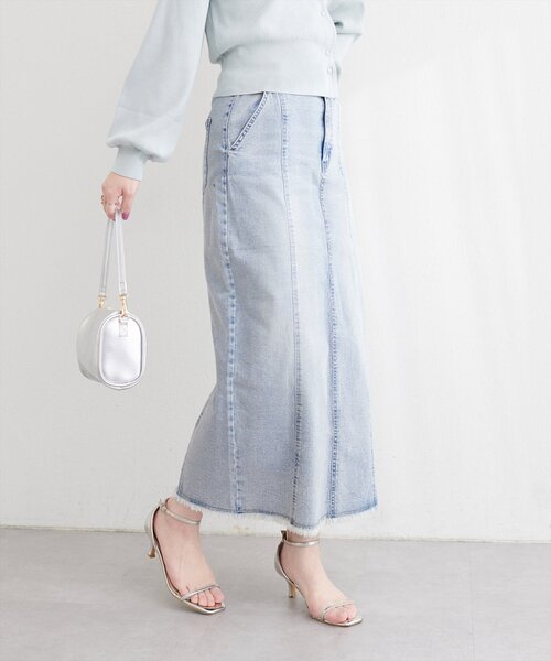 natural couture（ナチュラルクチュール）の「ストレートデニムタイトスカート（デニムスカート・レディース・サックスブルー/ブルー・LARGE/MEDIUM）」の12枚目の写真