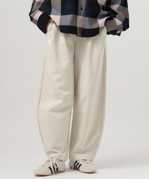 BAYFLOW（ベイフロー）の「スウェットバレルパンツ（その他パンツ・レディース・オートミール/杢グレー・MEDIUM/SMALL）」の2枚目の写真