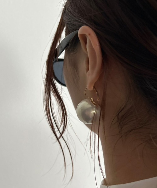 Kotoe(コトエ)の「【2サイズ】ビッグパールピアス(ピアス(両耳用)・レディース・ホワイト系その他/ホワイト・FREE)」の10枚目の写真