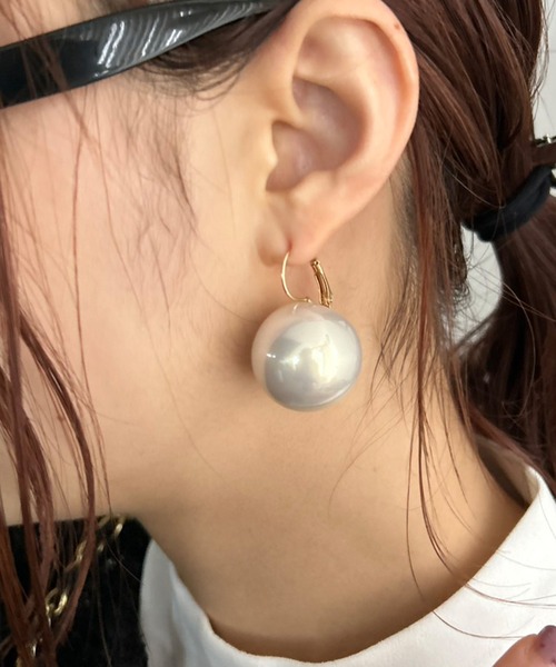 Kotoe(コトエ)の「【2サイズ】ビッグパールピアス(ピアス(両耳用)・レディース・ホワイト系その他/ホワイト・FREE)」の7枚目の写真