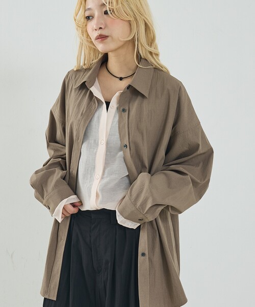 NOMINE(ノミネ)の「レイヤード シャツ(シャツ/ブラウス・レディース・ホワイト/モカ/チャコールグレー・フリー)」の3枚目の写真