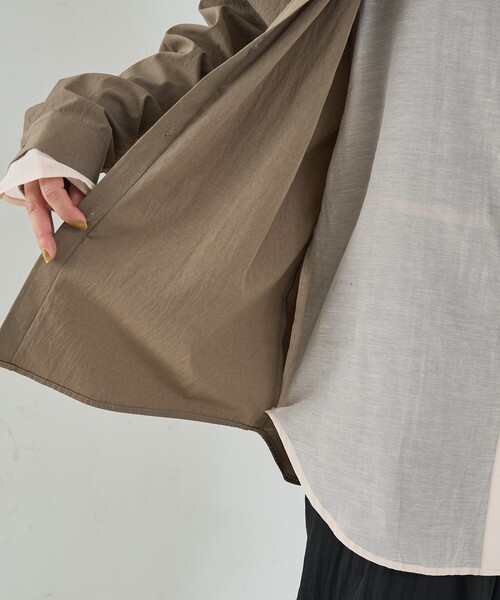 NOMINE(ノミネ)の「レイヤード シャツ(シャツ/ブラウス・レディース・ホワイト/モカ/チャコールグレー・フリー)」の20枚目の写真