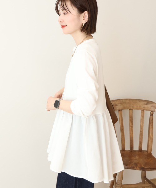 AMERICAN HOLIC(アメリカンホリック)の「布帛切替ペプラムプルオーバー(Tシャツ/カットソー・レディース・ブルー/オフホワイト/ブラック・L/M)」の21枚目の写真