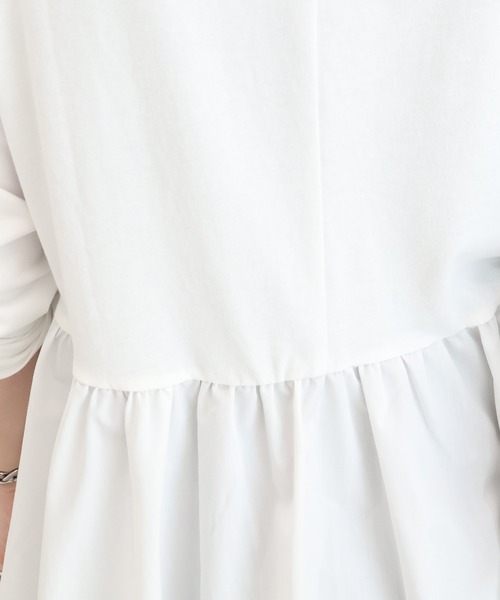 AMERICAN HOLIC（アメリカンホリック）の「布帛切替ペプラムプルオーバー（Tシャツ/カットソー・レディース・ブルー/オフホワイト/ブラック・L/M）」の5枚目の写真