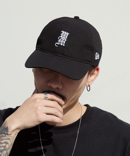WHITE MOUNTAINEERING（ホワイトマウンテニアリング）の「White Mountaineering/ホワイトマウンテニアリング × NEW ERA/ニューエラ ‘WM×NEWERA 9FORTY’" ロゴ刺繍 6パネルキャップ 2026年春夏（キャップ・メンズ・ブラック・FREE）」の17枚目の写真