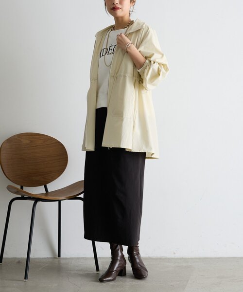 Jena espace merveilleux（ジェナ　エスパスメルヴェイユ）の「【フード取り外し可能】ウエストシャーリングジャケット（ベスト・レディース・ベージュ/アイボリー・FREE）」の10枚目の写真