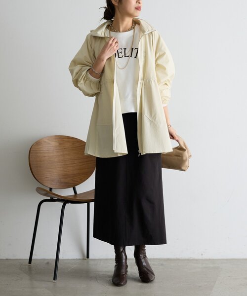 Jena espace merveilleux（ジェナ　エスパスメルヴェイユ）の「【フード取り外し可能】ウエストシャーリングジャケット（ベスト・レディース・ベージュ/アイボリー・FREE）」の14枚目の写真