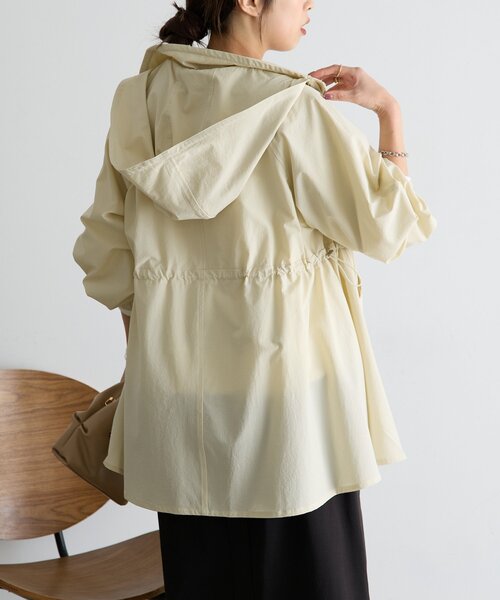 Jena espace merveilleux（ジェナ　エスパスメルヴェイユ）の「【フード取り外し可能】ウエストシャーリングジャケット（ベスト・レディース・ベージュ/アイボリー・FREE）」の20枚目の写真