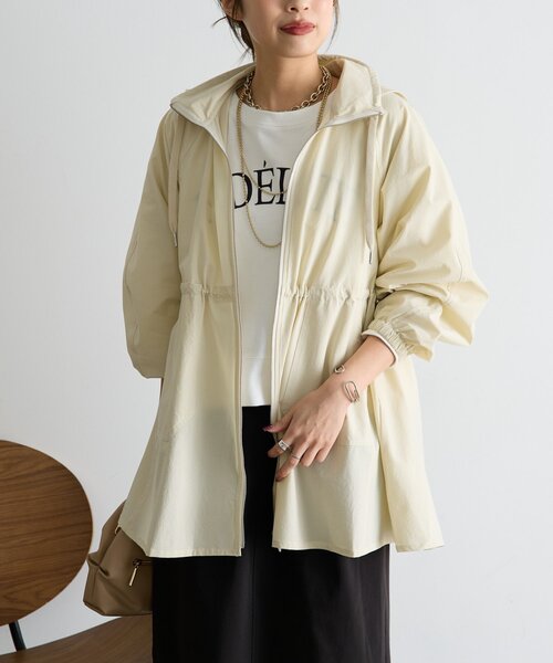 Jena espace merveilleux（ジェナ　エスパスメルヴェイユ）の「【フード取り外し可能】ウエストシャーリングジャケット（ベスト・レディース・ベージュ/アイボリー・FREE）」の21枚目の写真