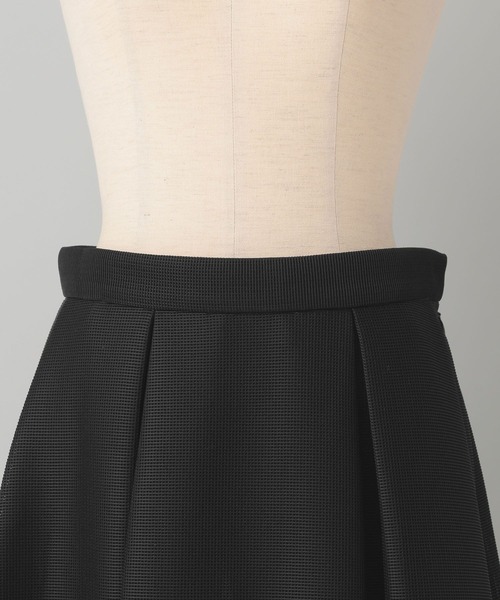 A part by(アパートバイ)の「ダブルメッシュタックスカート(スカート・レディース・ベージュ系その他/ブラック・MEDIUM/SMALL)」の6枚目の写真