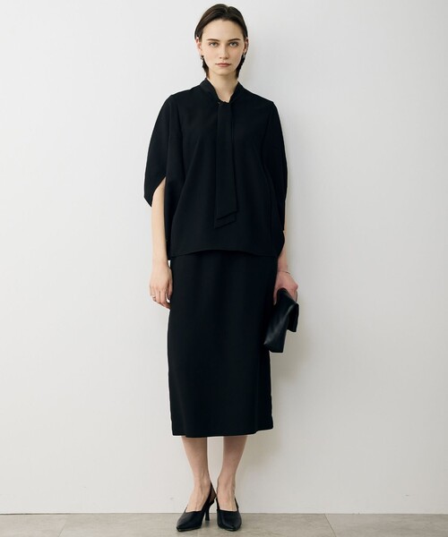 ICB(アイシービー)の「FluidBackSatin ナロースカート(スカート・レディース・ライトグレー系7/ブラック系/グレー系・4/2/6)」の15枚目の写真