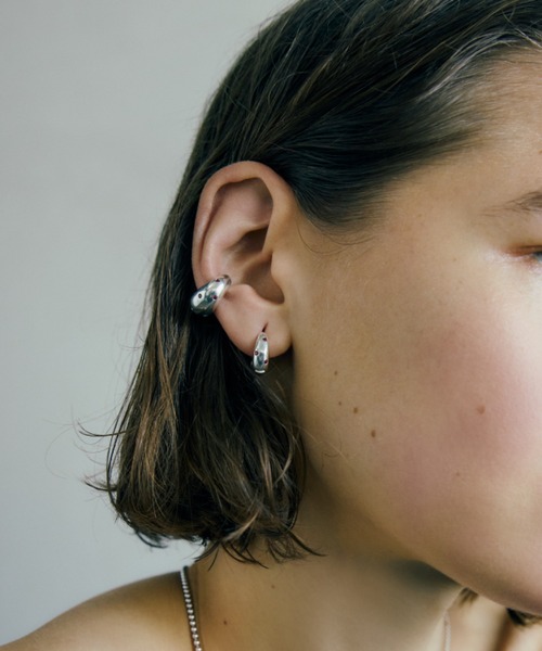 TEN.(テン)の「【新作】SILVER925 ポルカピアス (シンセティックルビー)(ピアス(両耳用)・レディース・シルバー・FREE)」の7枚目の写真