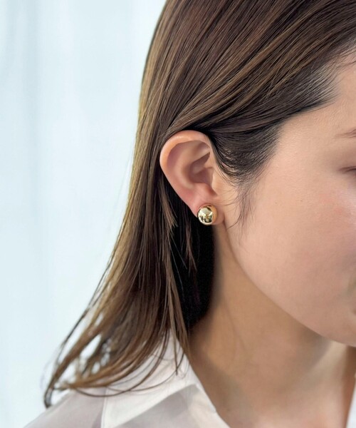 grace grace （グラスグラス）の「【grace grace/グラスグラス】ラウンドドームピアス（ピアス（両耳用）・レディース・シルバー/ゴールド・FREE）」の7枚目の写真