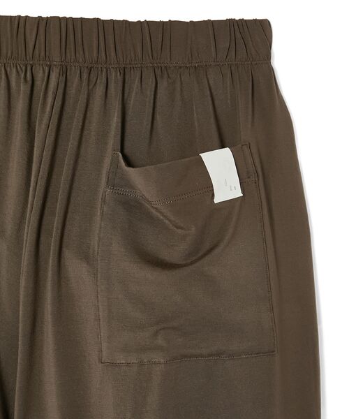 N.HOOLYWOOD UNDER SUMMIT WEAR（N.ハリウッド アンダーサミットウエア）の「WIDE RELAX SHORTS（その他パンツ・メンズ・モカ・40/38/36）」の4枚目の写真