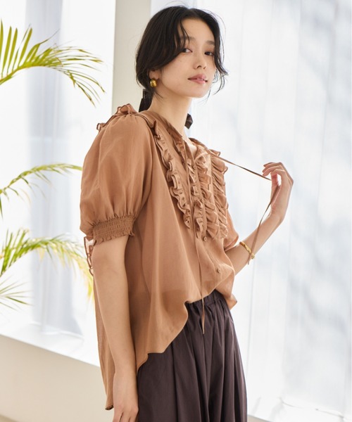 BARNYARDSTORM（バンヤードストーム）の「BARNYARDSTORM / 綿ボイルフリルブラウス（シャツ/ブラウス・レディース・キャメル/ブラック・FREE）」の5枚目の写真