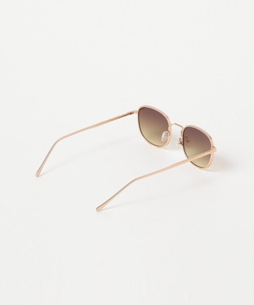 BEAMS BOY（ビームスボーイ）の「A.Kjaerbede / HELLO（サングラス・レディース・ゴールド/シルバー・ONE SIZE）」の7枚目の写真