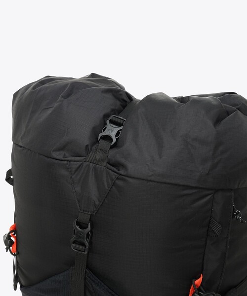 Columbia(コロンビア)の「撥水 Columbia/ ワイルドウッドハイツ 50L+10L バックパック /コロンビア(バックパック/リュック・レディース・ブラック・M/L)」の13枚目の写真